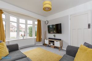 Sitting Room- click for photo gallery